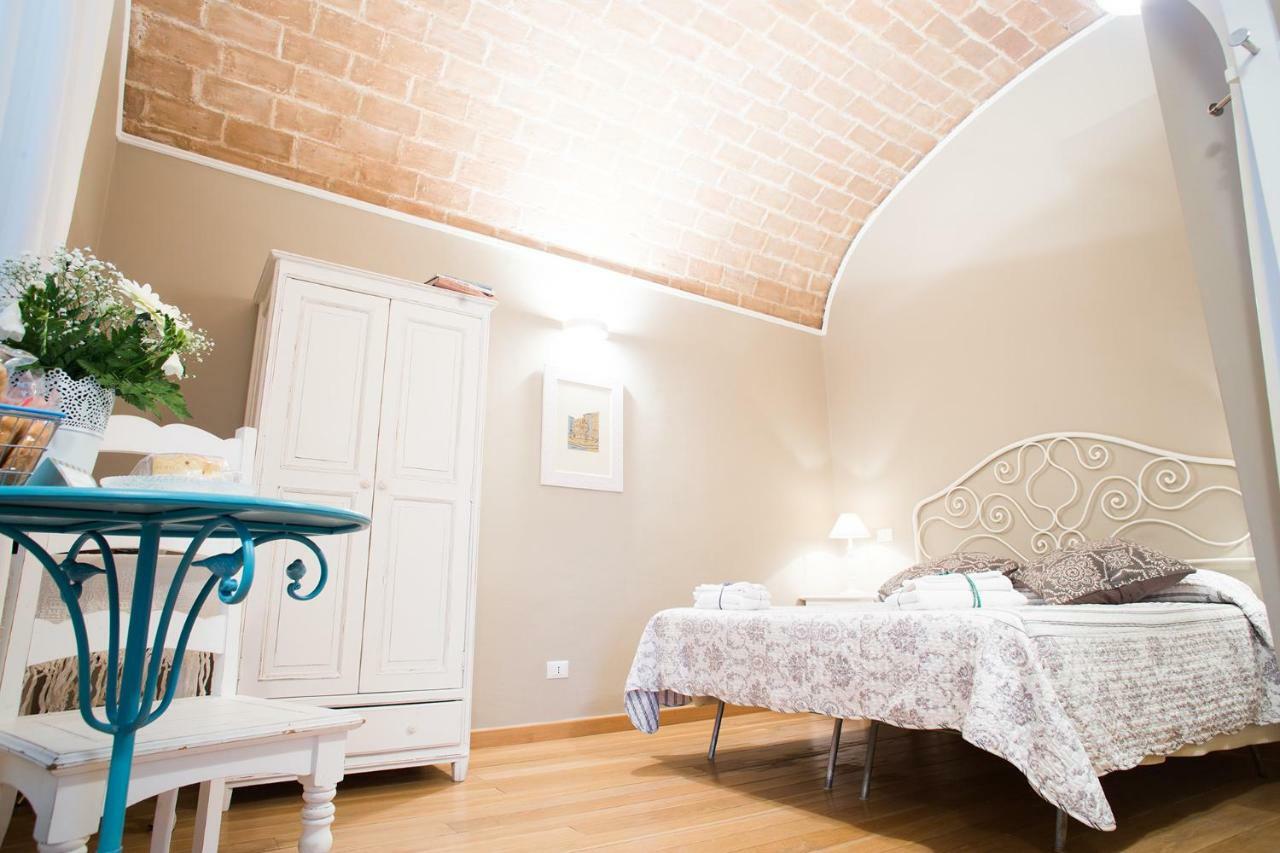 Le Erbe Guest House Viterbo Exteriör bild